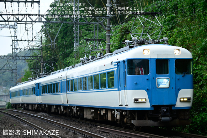 【近鉄】天理教立教188年月次祭に伴う団体臨時列車が走行を室生口大野～三本松間で撮影した写真