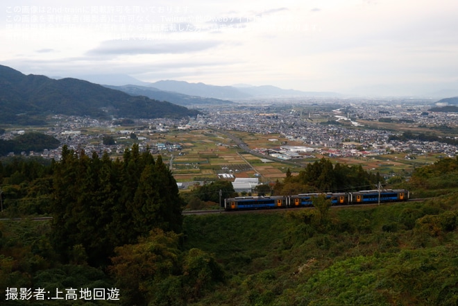 【JR東】キハE200形使用「つくり手のこだわりが詰まった『食』と、雄大な風景を団体臨時列車『ぐるっと信州号』で満喫!」ツアーが