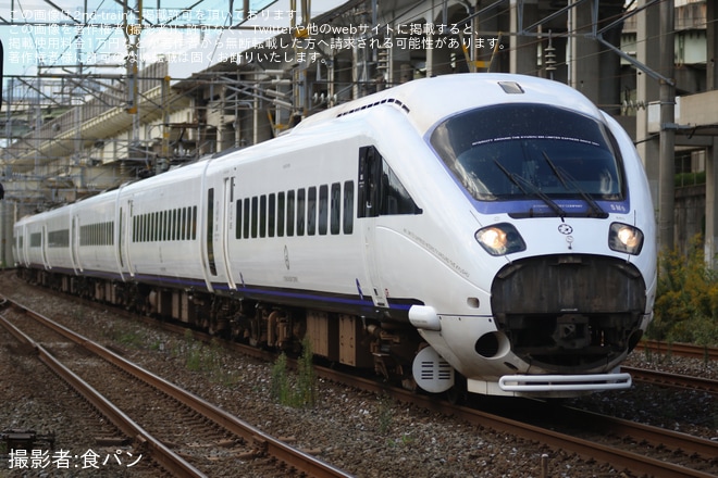 【JR九】885系SM9編成小倉総合車両センター入場を不明で撮影した写真