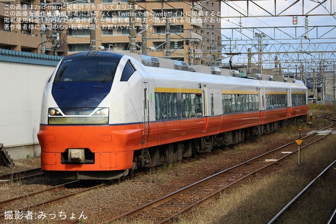 【JR東】 E751系A-103編成秋田総合車両センター出場回送を不明で撮影した写真