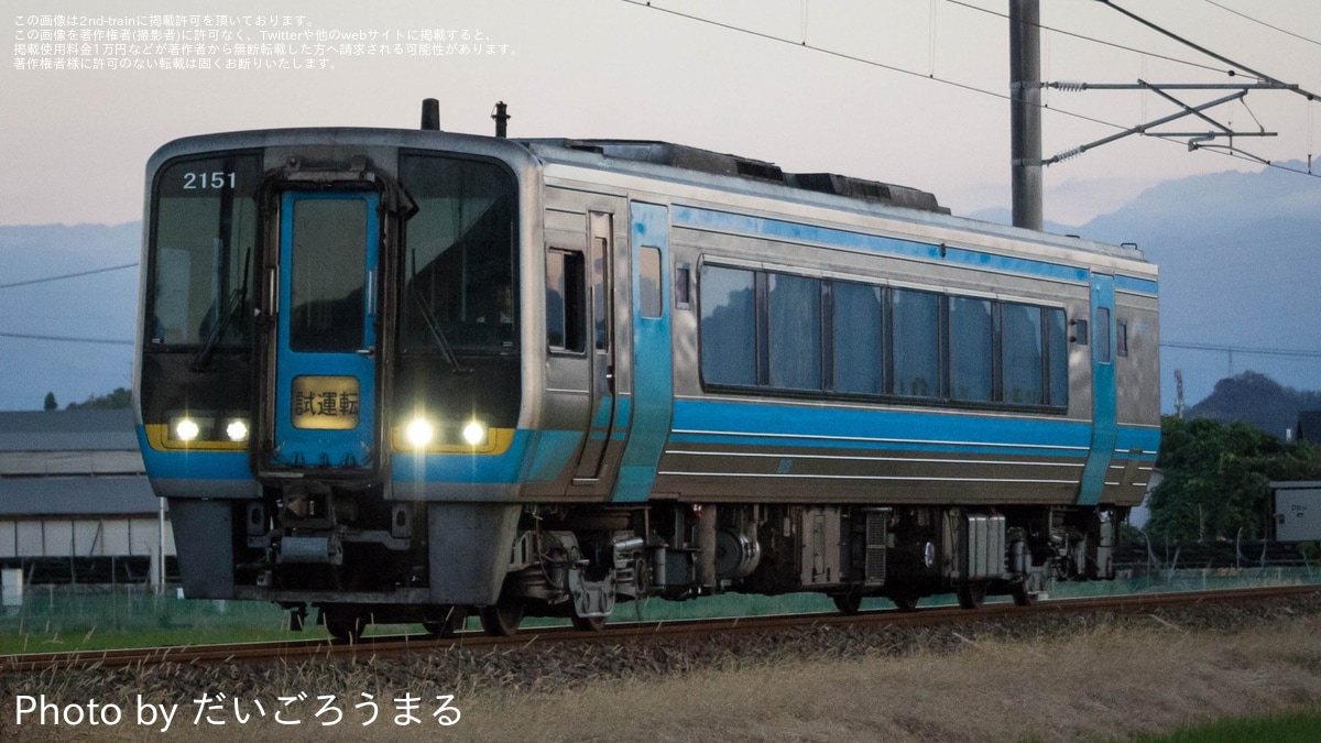 ce7f7665a39172618d10fd3eec6dc0