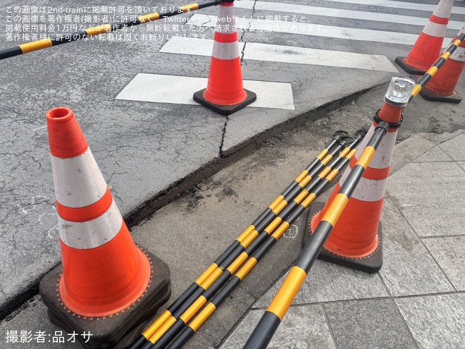 【JR海】リニア中央新幹線 第一首都圏トンネル(北品川工区)でシールド機先端付近にて道路隆起とアスファルトに亀裂