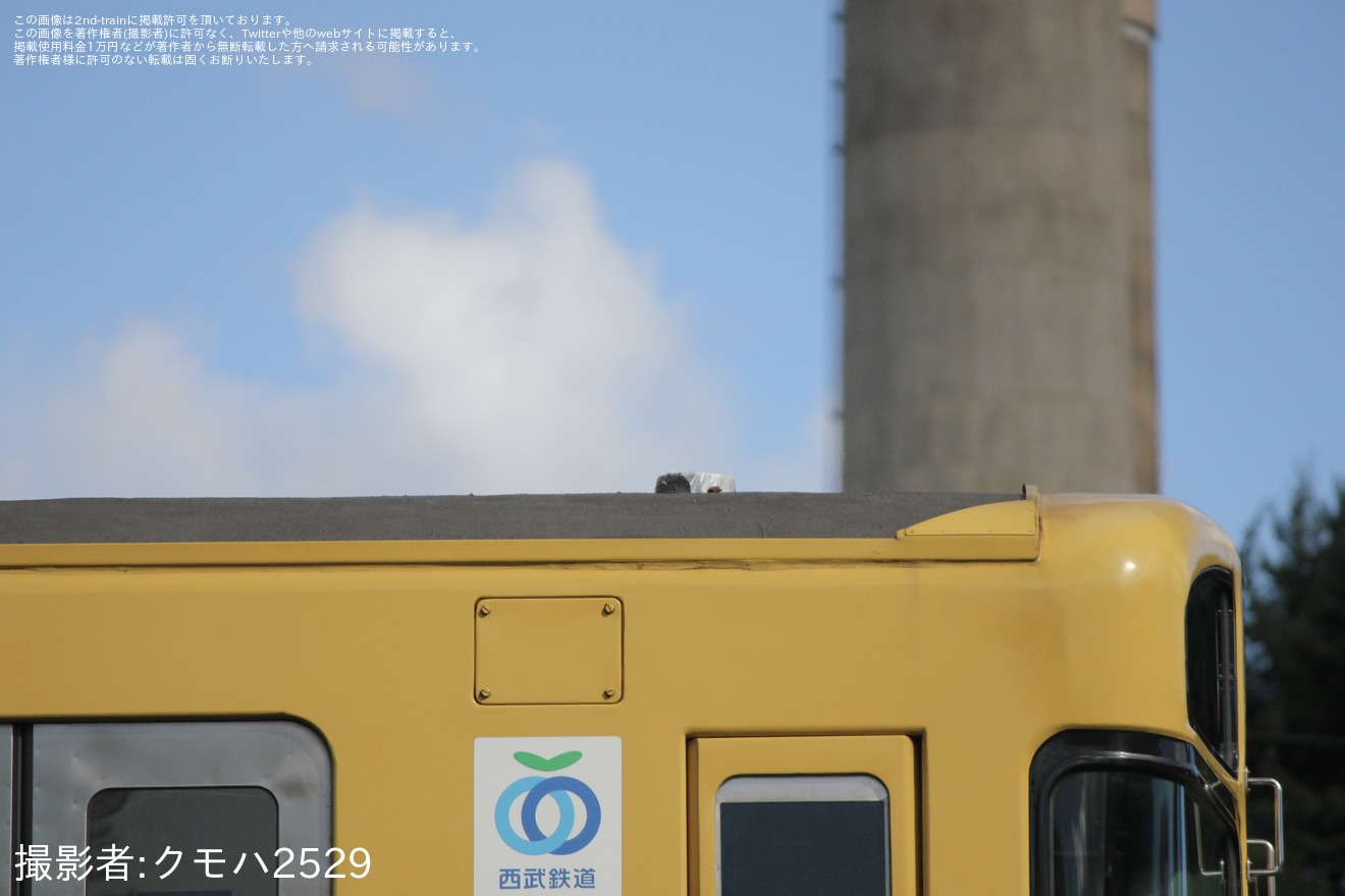 【西武】2000系2065Fの一部の部品が撤去されるの拡大写真