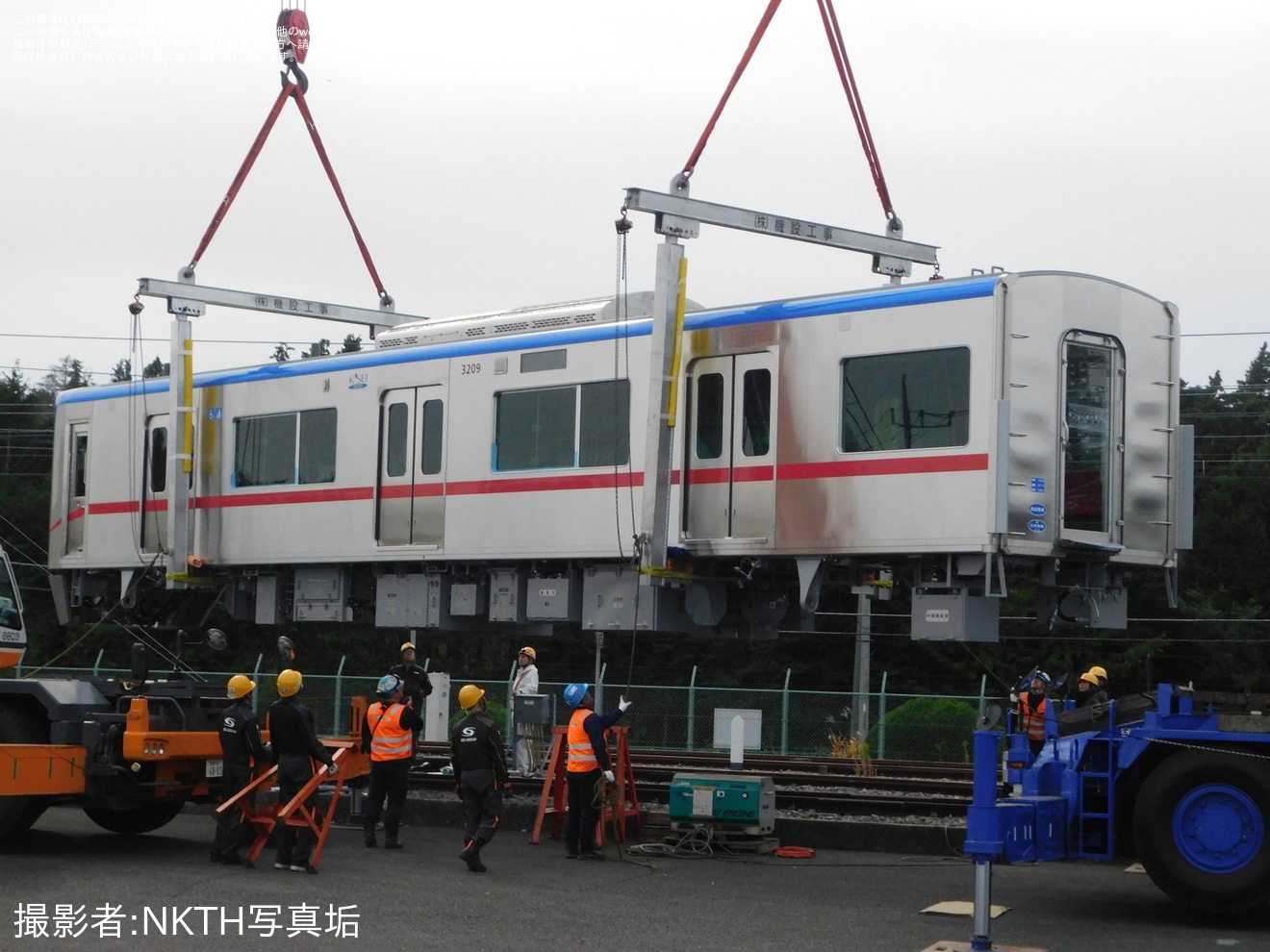 【京成】3200形3212編成3209号が印旛車両基地へ搬入の拡大写真