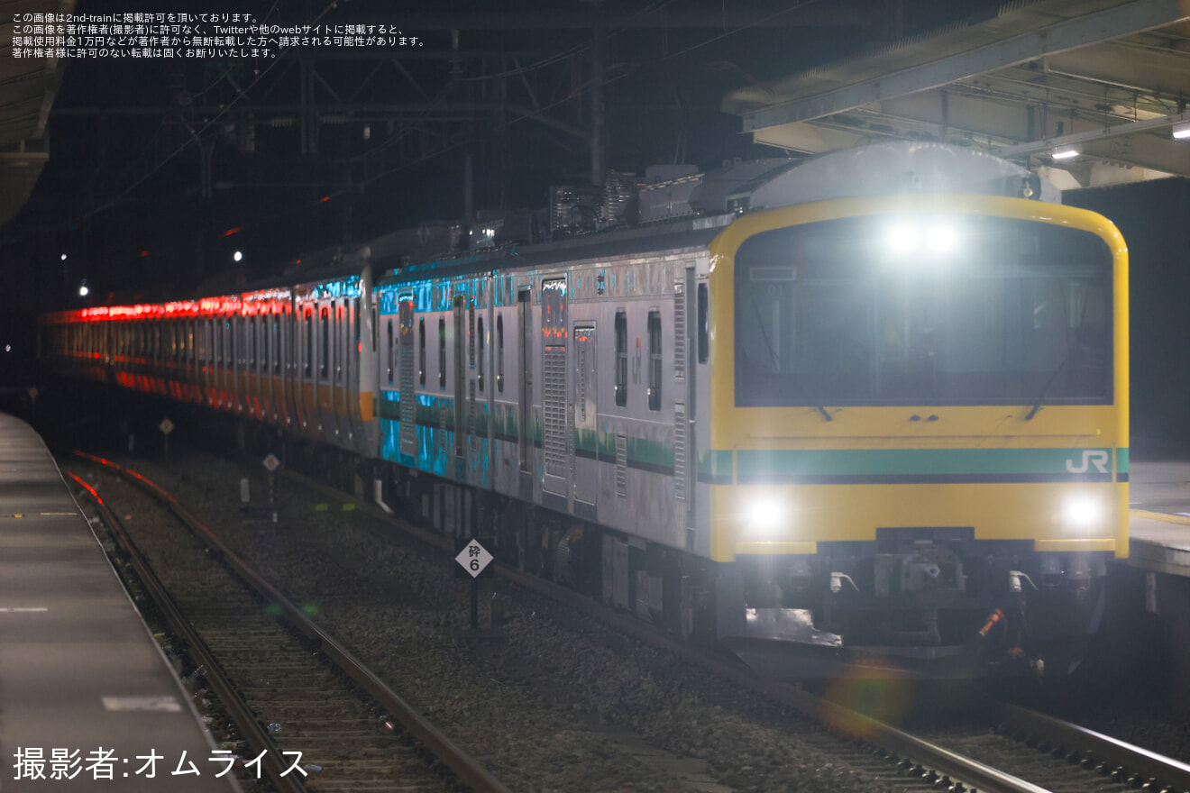 【JR東】E233系0番台トタ青665編成+トタP518編成 秋田総合車両センター入場配給の拡大写真