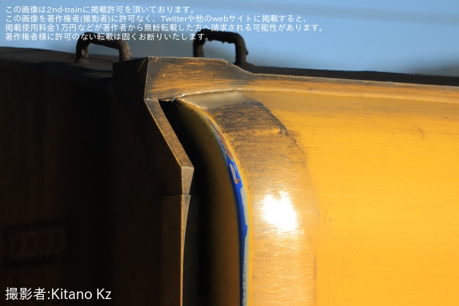 【JR九】キハ200-1565+キハ200−565小倉総合車両センター出場を不明で撮影した写真