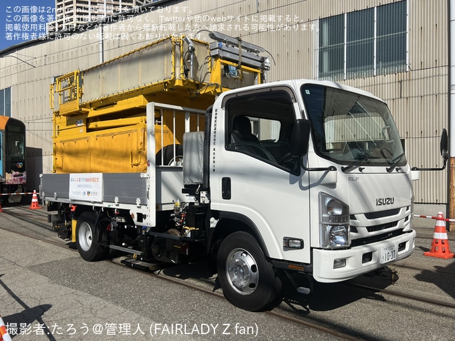 を尼崎車庫で撮影した写真