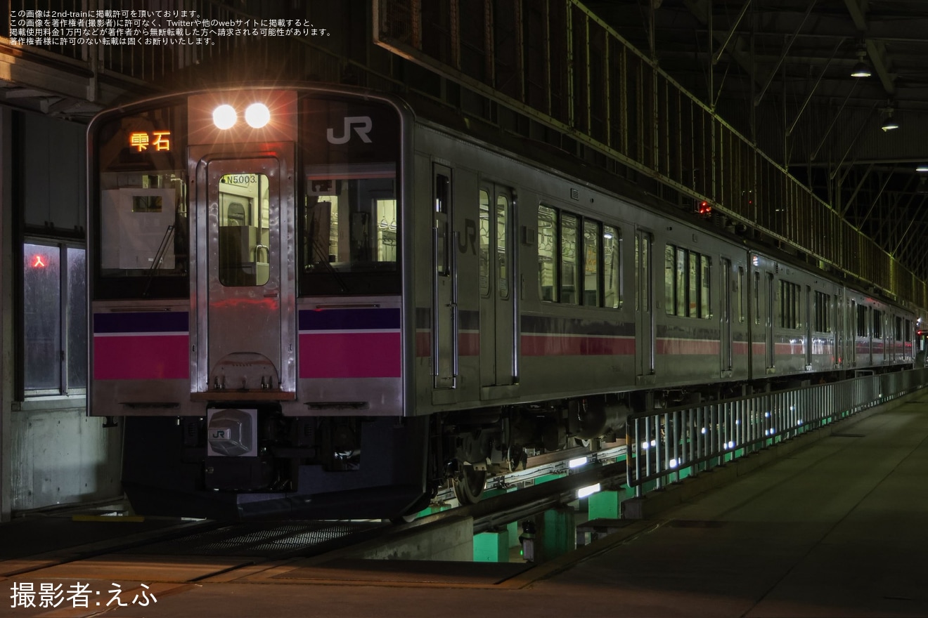 【JR東】「秋田の標準軌車両『夜の撮影会』」開催の拡大写真