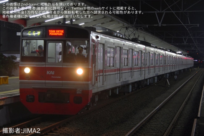 【KCI】元東京メトロ7000系と元JR東の203系がジャカルタコタ駅へイベントのため回送（2枚目）