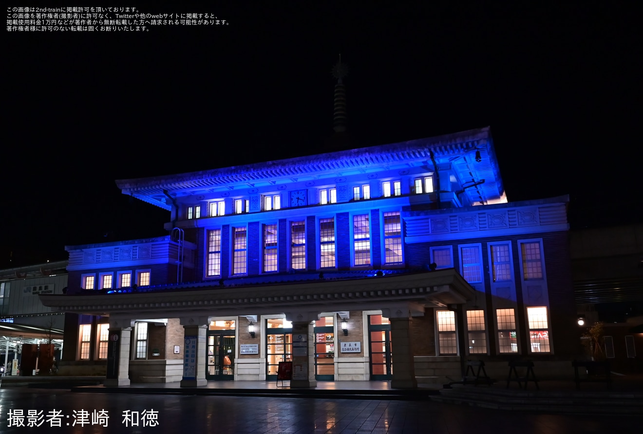 【JR西】旧奈良駅舎がライトアップされる(202511)の拡大写真
