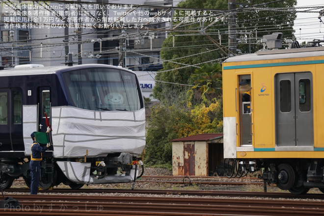 【相鉄】13000系13101F(13101×8) 横浜方3両かしわ台へ回送を厚木操車場で撮影した写真