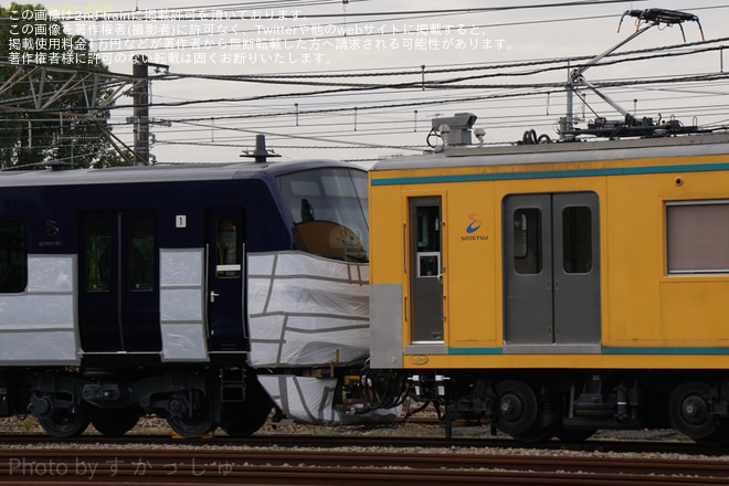 【相鉄】13000系13101F(13101×8) 横浜方3両かしわ台へ回送を厚木操車場で撮影した写真