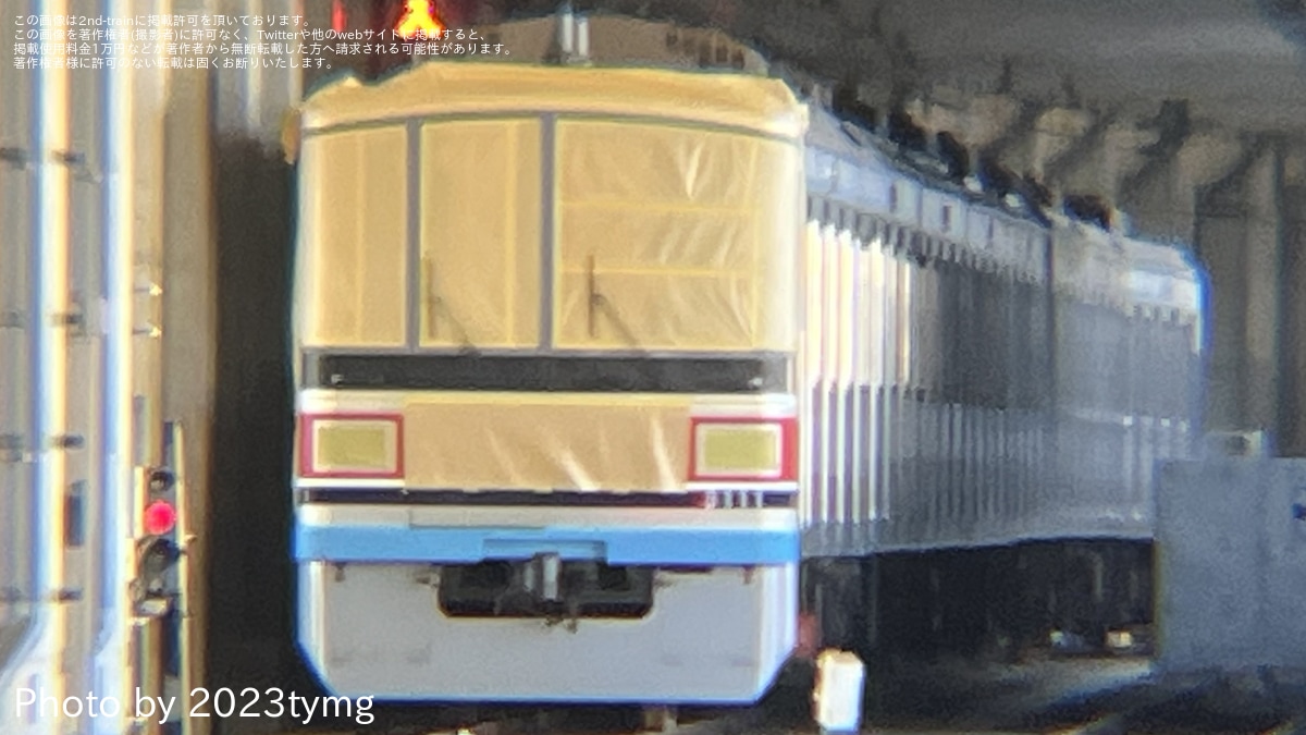 東急】3000系3111Fが新塗装への外観変更作業が元住吉検車区にて実施