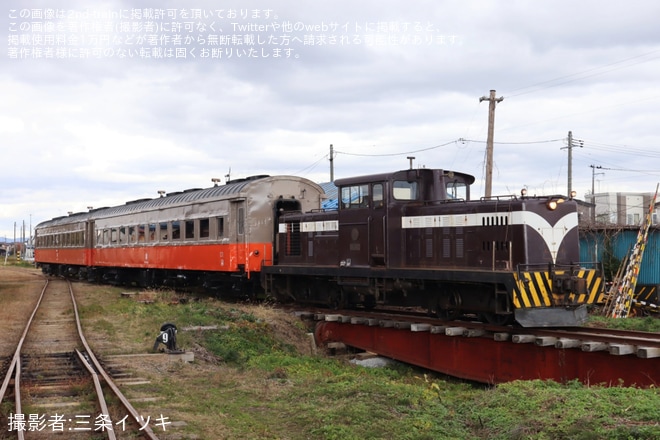 を津軽五所川原駅で撮影した写真