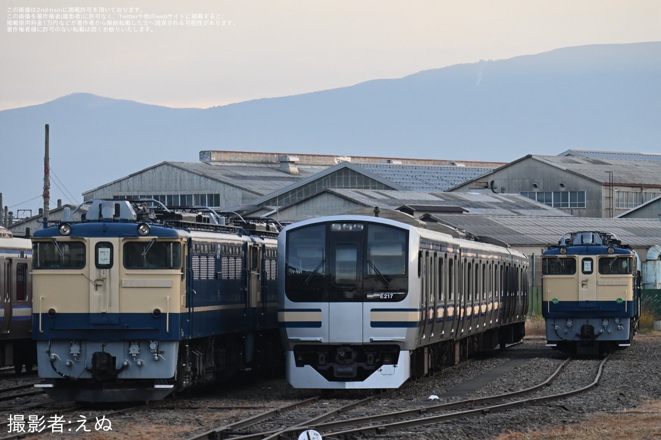 【JR東】EF65-1115からテールライトが撤去されたことが確認の拡大写真