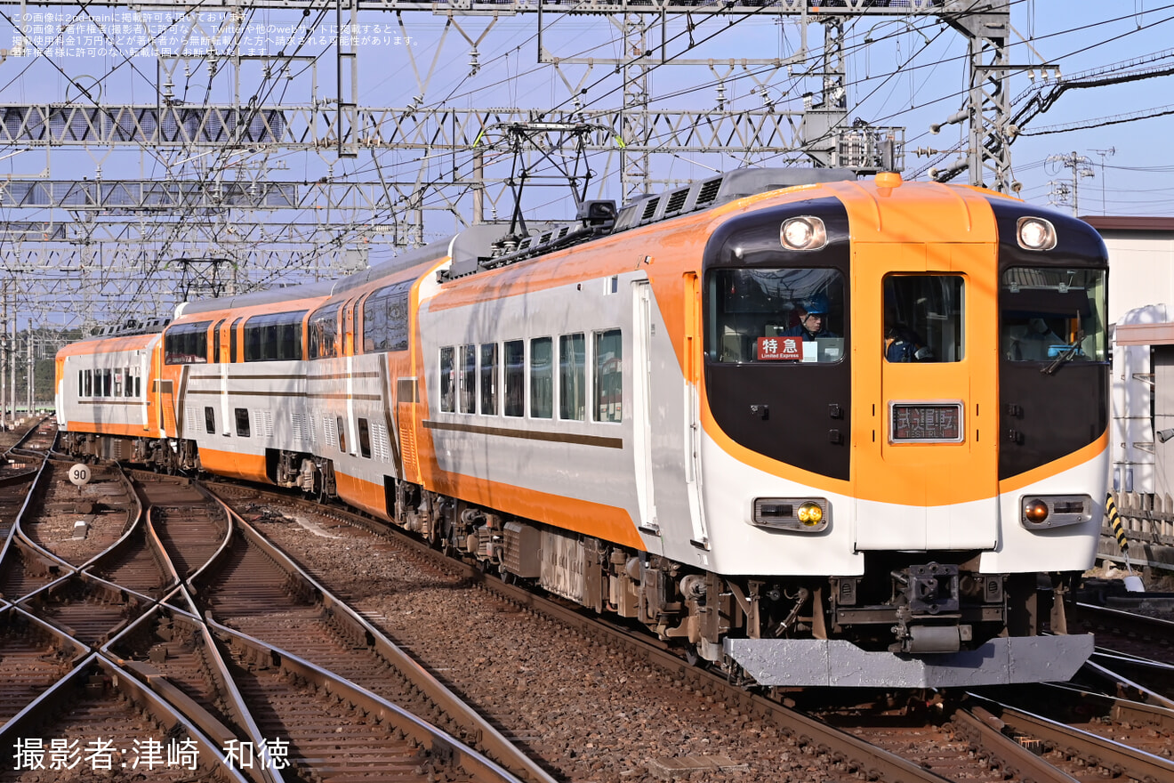 【近鉄】30000系V15五位堂検修車庫出場試運転の拡大写真