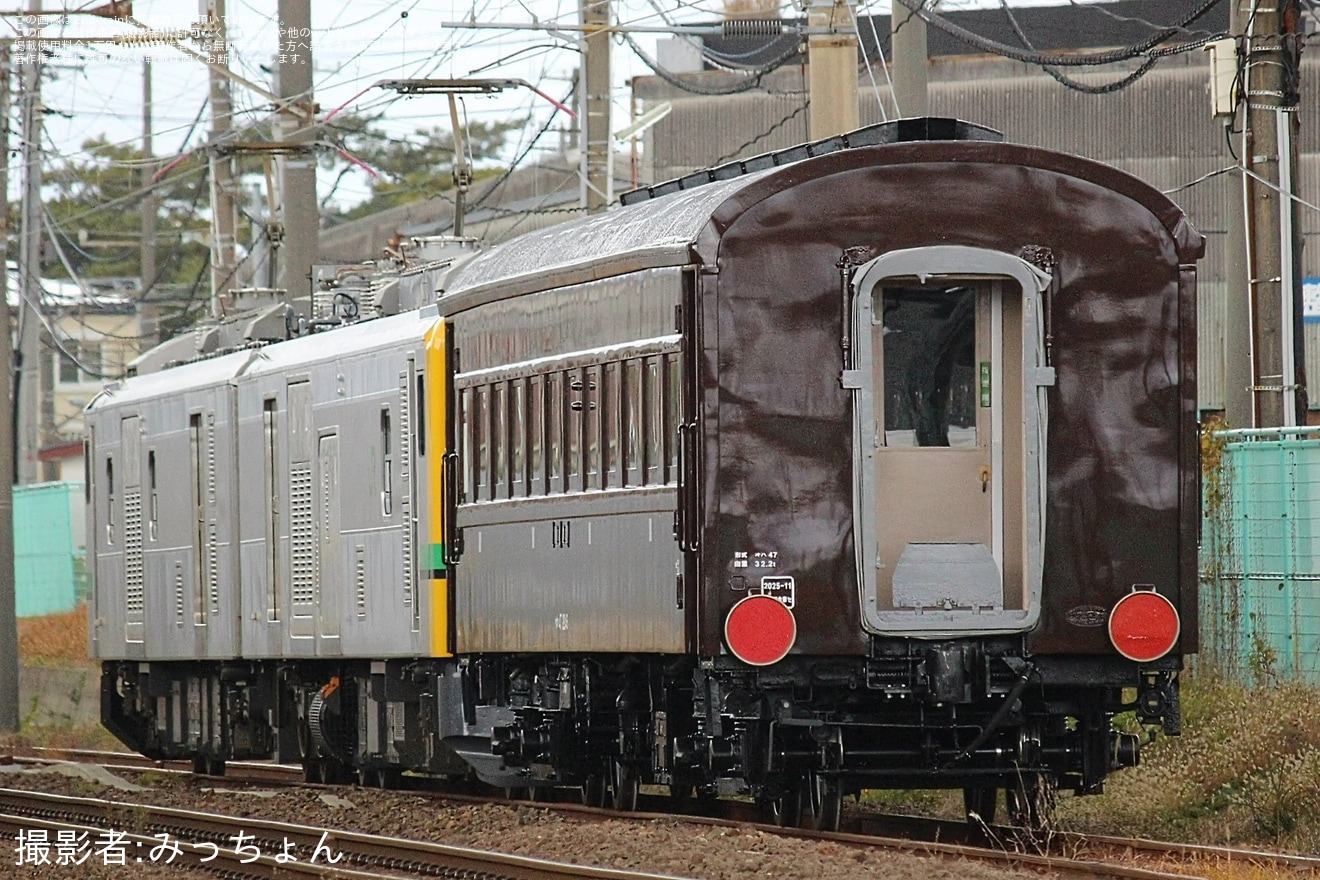 【JR東】オハ47-2246秋田総合車両センター出場配給の拡大写真