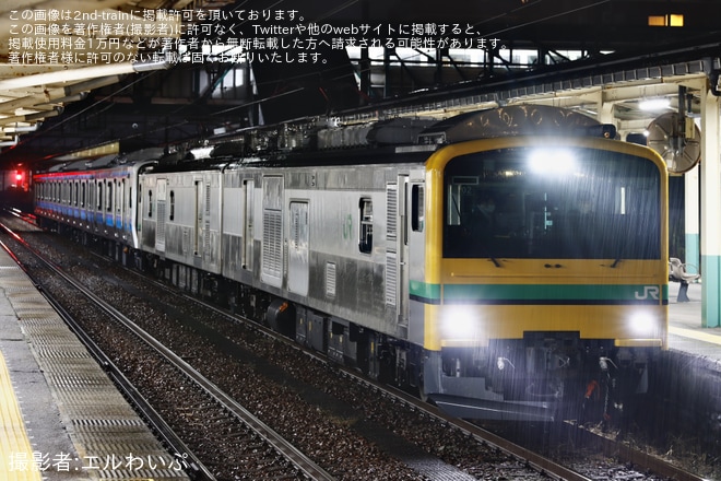 【JR東】E131系800番台(N4編成)が新潟車両センターから配給輸送を不明で撮影した写真