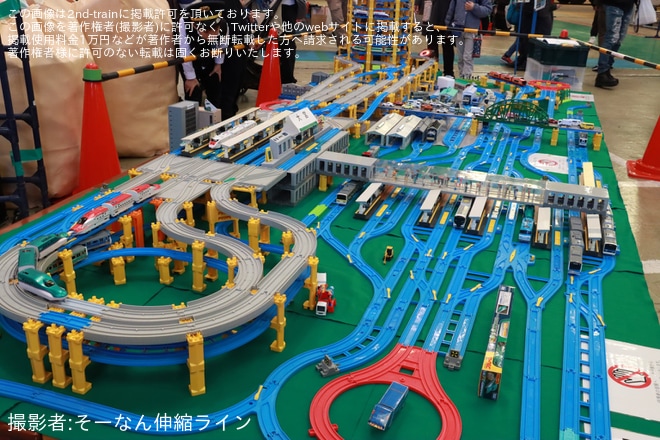 を大宮総合車両センターで撮影した写真