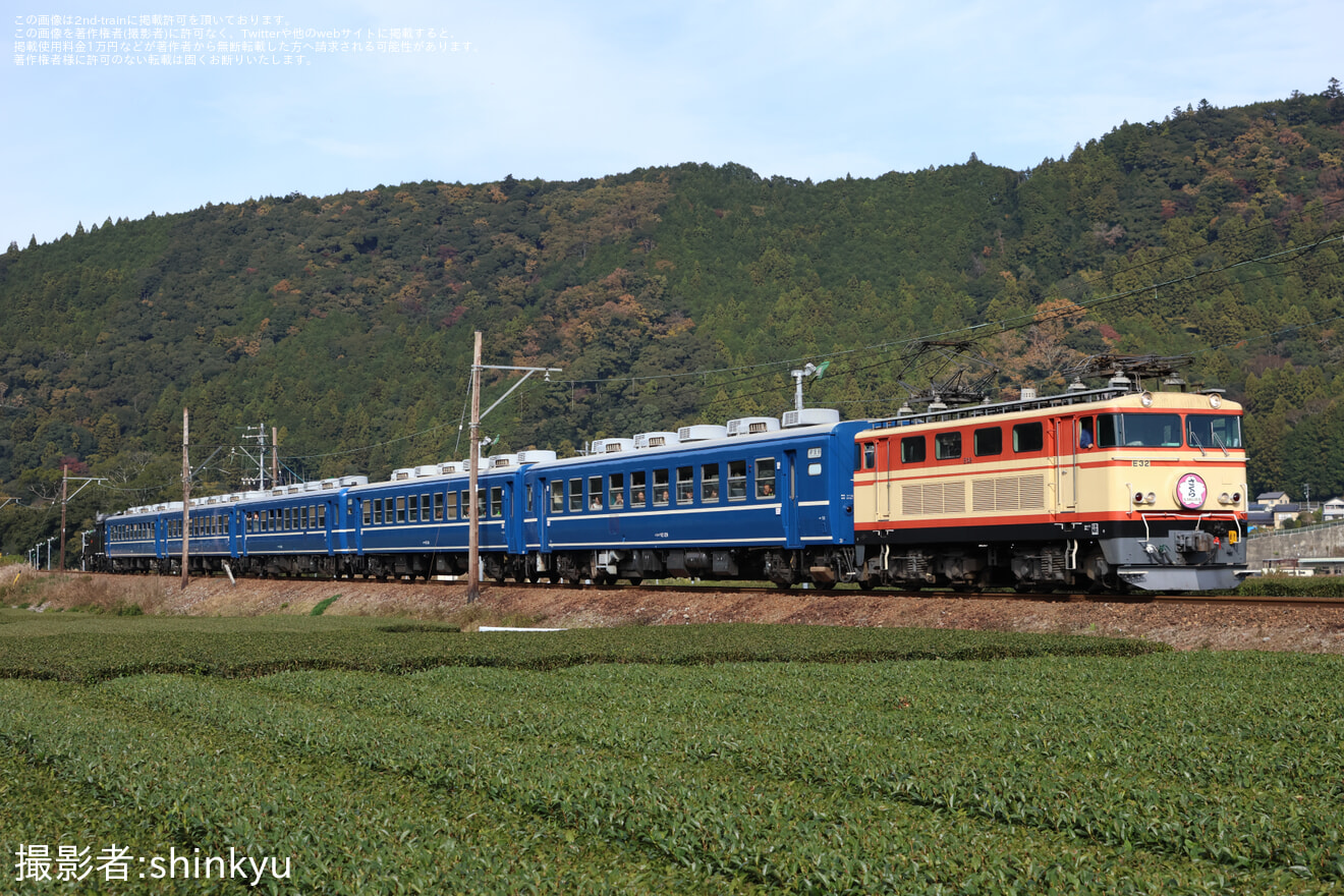 【大鐵】E32が12系客車を牽引の拡大写真