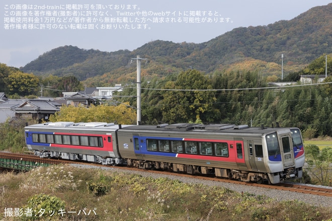 【JR四】N2000系2521号車 多度津工場出場試運転をみの～詫間間で撮影した写真