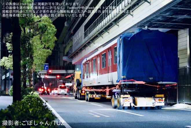 【近鉄】8000系L81廃車陸送を不明で撮影した写真