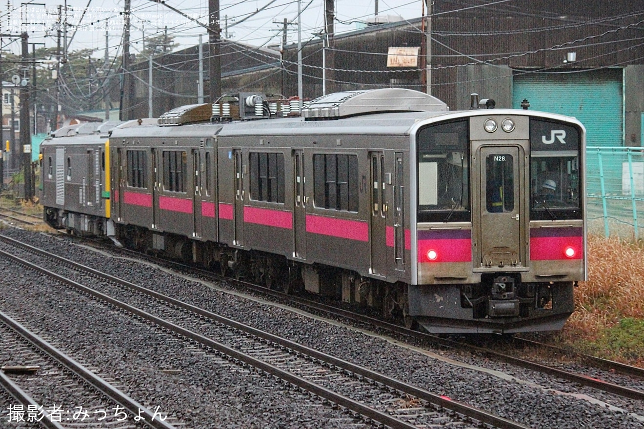 【JR東】GV-E197系による故障車両(701系を想定)救援牽引訓練の拡大写真