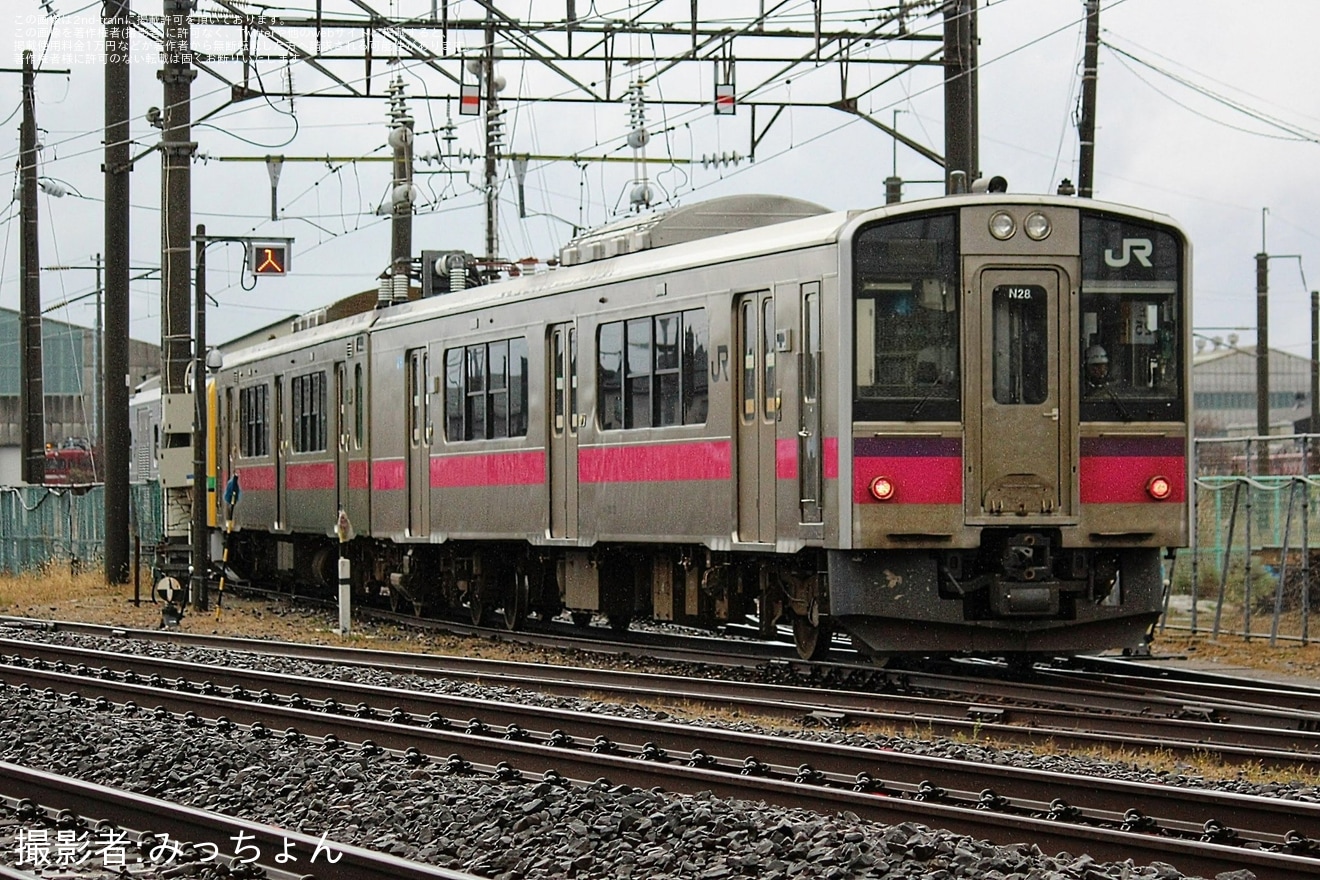 【JR東】GV-E197系による故障車両(701系を想定)救援牽引訓練の拡大写真