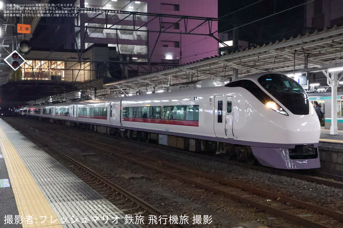 【JR東】E657系K12編成が通常塗装化され郡山総合車両センター出場回送の拡大写真