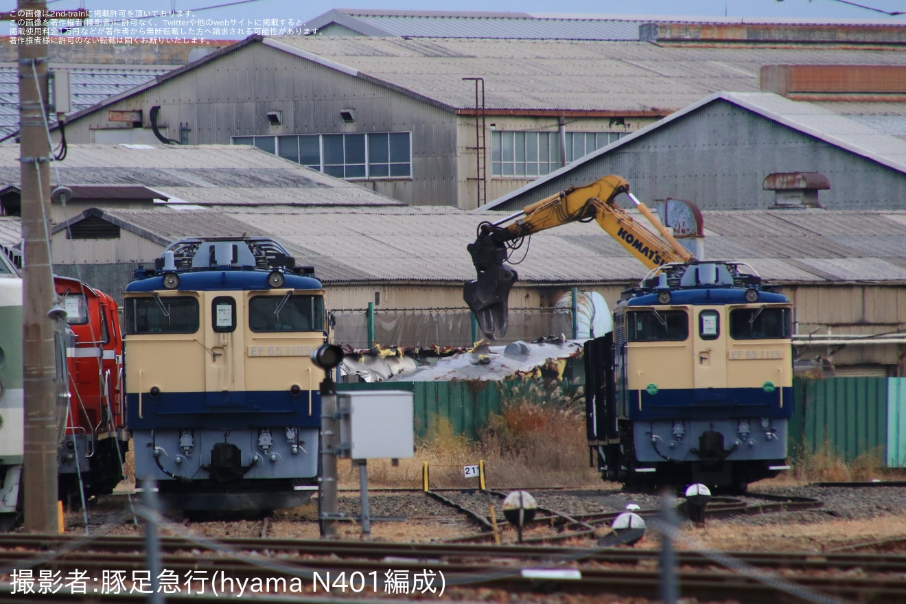 【JR東】マニ50-2241が長野総合車両センターにて解体の拡大写真
