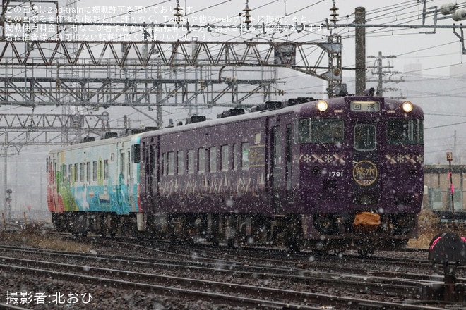 苗穂～白石間で撮影された【JR北】キハ40-1791「紫水号」+キハ40-1809「道南海の恵み」車輪削正返却回送