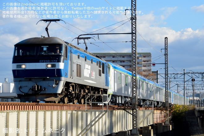 【東武】元60000系を組み込むと思われる80000系81551F+81552F(4両2本)甲種輸送を神崎川信号場～吹田貨物ターミナル間で撮影した写真