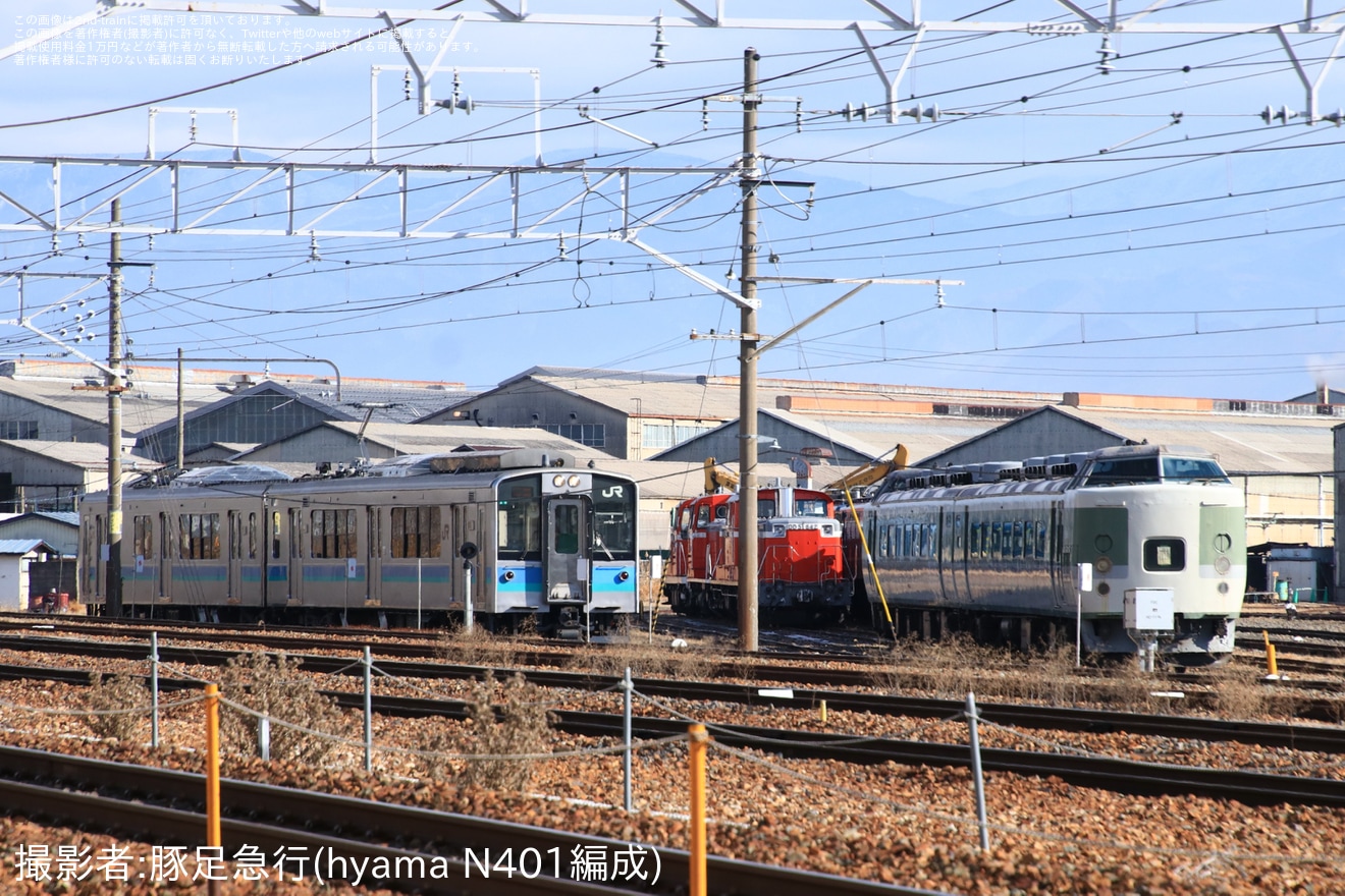 【JR東】E127系100番台A6編成長野総合車両センター出場回送の拡大写真