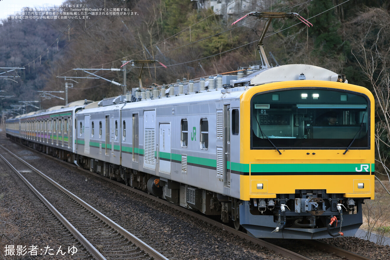 【JR東】205系センM5編成と205系センM11編成が秋田総合車両センターへ配給輸送の拡大写真