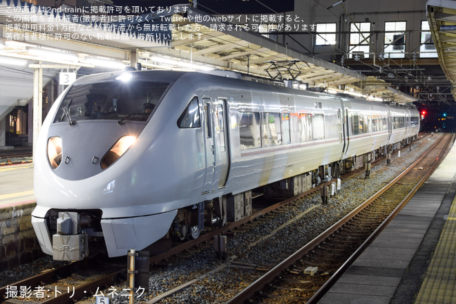 【JR西】289系FG409編成 吹田総合車両所本所出場回送を塚口駅で撮影した写真