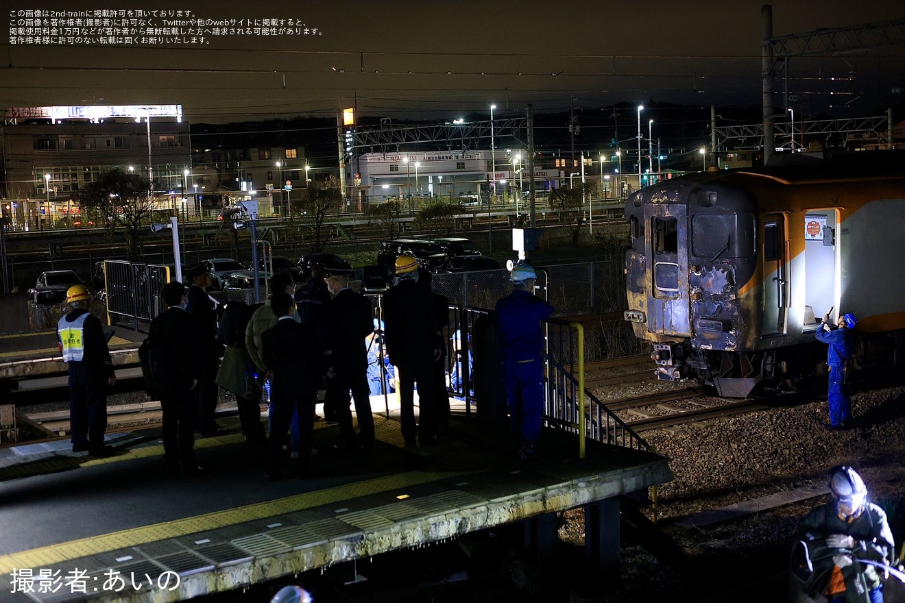 【近鉄】12400系NN01が3200系KL06により救援回送の拡大写真