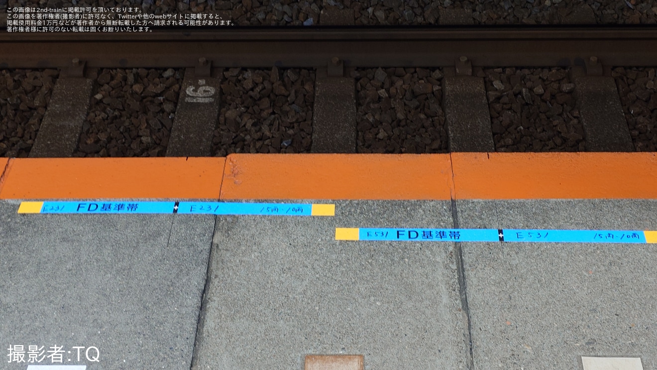 【JR東】我孫子駅5番線のFD基準帯に「E131系3両」「E131系6両」という表記があることが確認の拡大写真