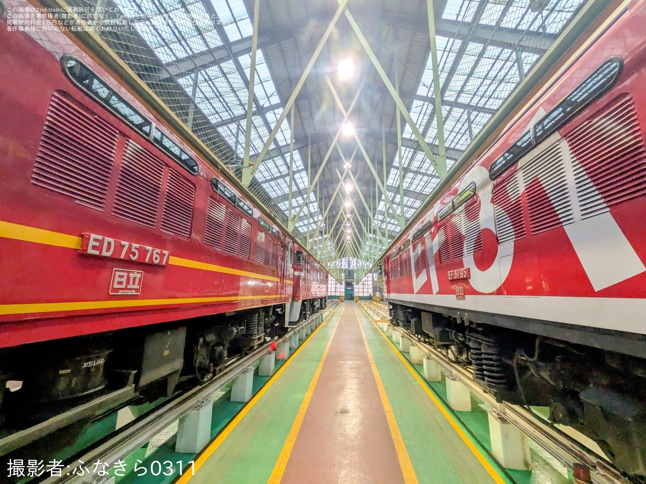 【JR東】電気機関車見学会「往年の電機、集結の刻」開催の拡大写真