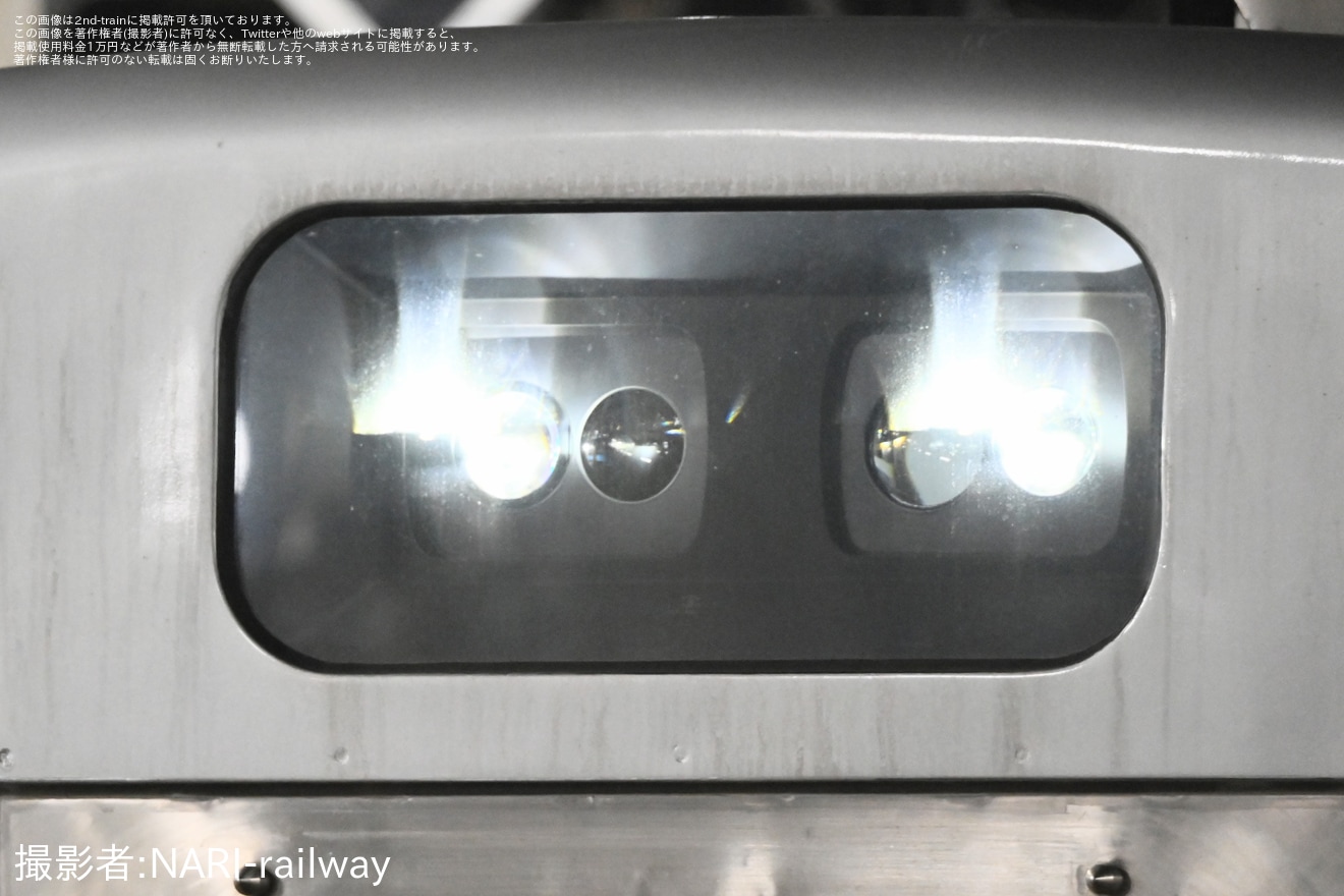 【JR東】 E127系V1編成の前照灯がLED化(南武支線のE127系からハロゲン前照灯は消滅)の拡大写真