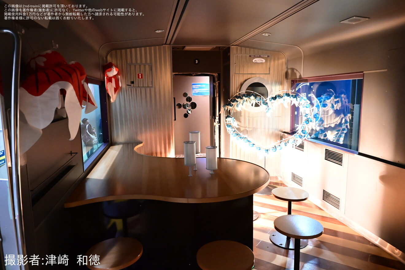 【JR西】京都鉄道博物館「WEST EXPRESS 銀河」特別展示(2025年)の拡大写真