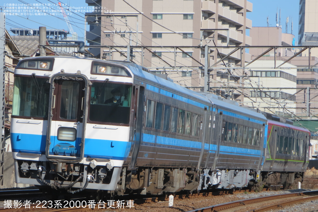 【JR四】2700系気動車2758号車多度津工場出場の拡大写真