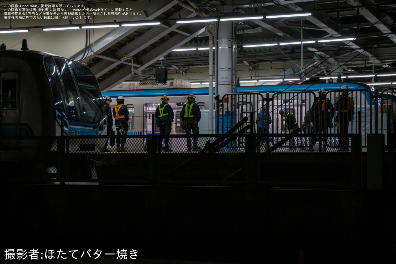 【メトロ】西船橋駅7番線にホームドアが設置の拡大写真