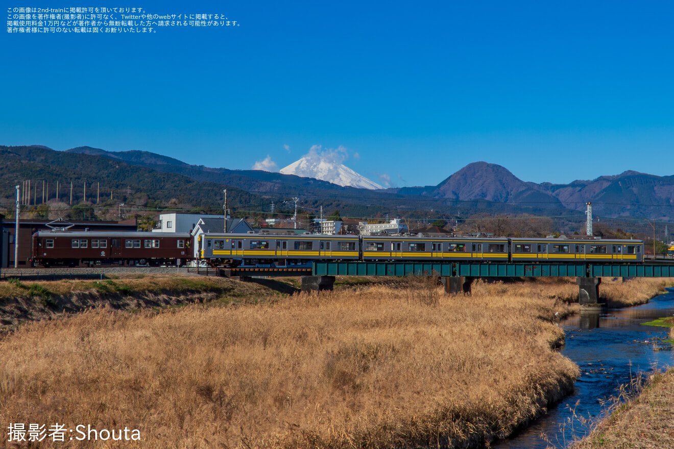 【伊豆箱】5000系5504編成 大場工場入場甲種輸送の拡大写真