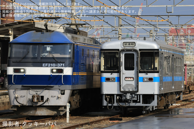 を多度津駅で撮影した写真