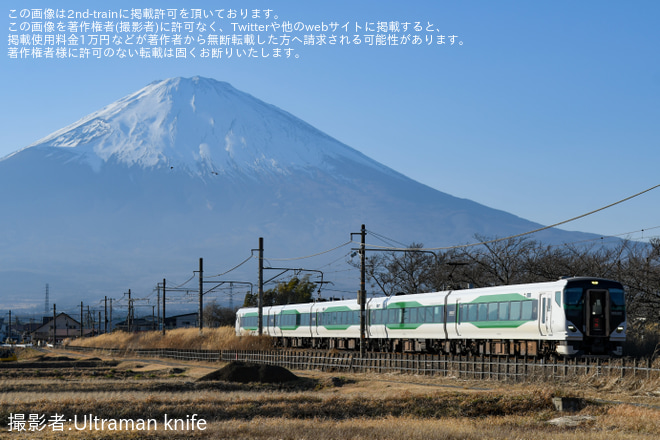 【JR東】特急「Mt.Fuji御殿場」号(2026冬臨)を御殿場～足柄間で撮影した写真