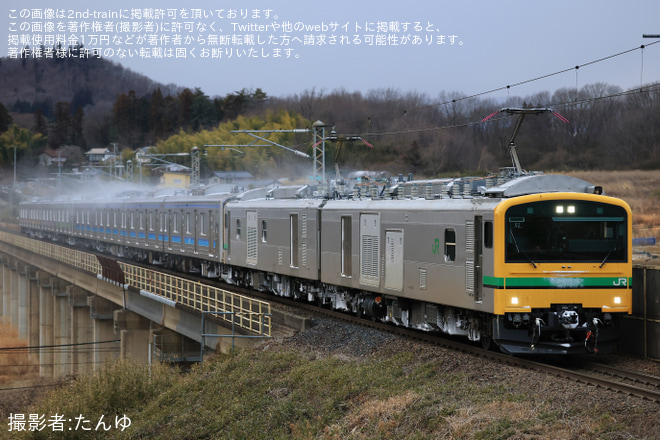 【JR東】205系センM19編成と205系センM3編成が秋田総合車両センターへ配給輸送を不明で撮影した写真