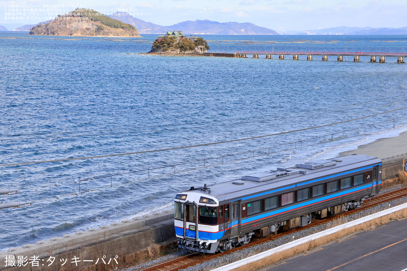 【JR四】キハ185系キハ185-3107が検査を終えて多度津工場出場の拡大写真