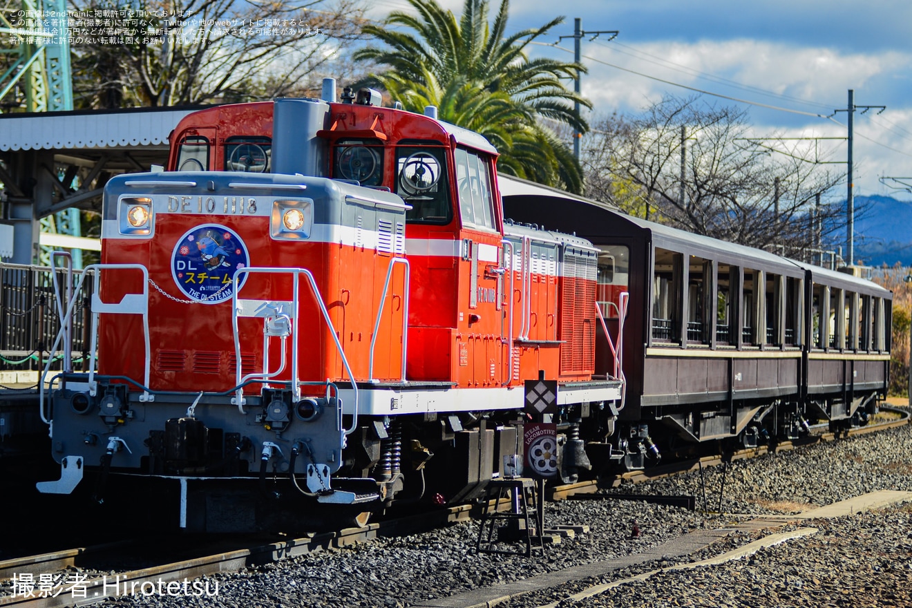 【JR西】京都鉄道博物館 「SLスチーム号」をDE10-1118が牽引して運行の拡大写真