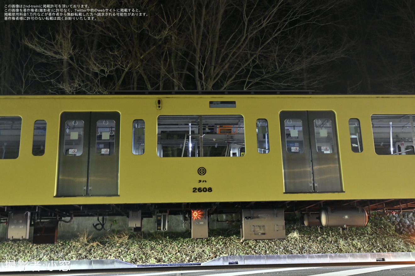 【西武】2000系2507Fが横瀬車両基地から廃車陸送の拡大写真