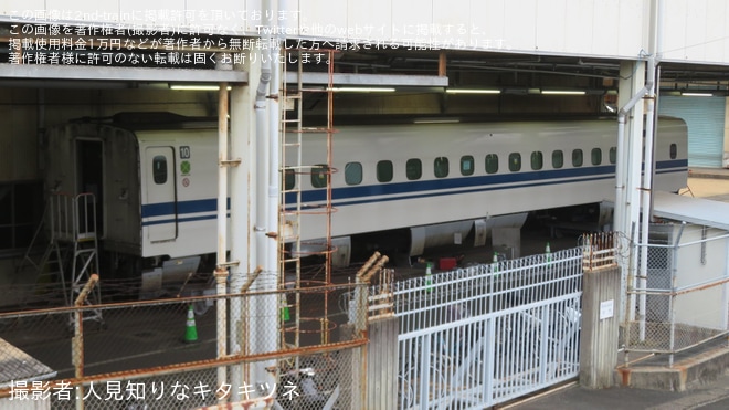 【JR西】N700系K8編成がP8編成へ改造中(26日の様子)を博多総合車両所付近で撮影した写真